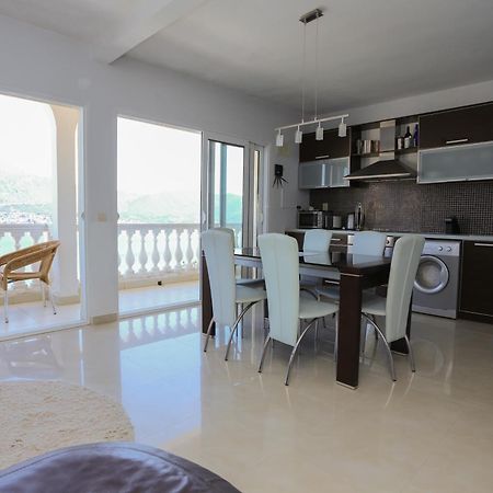 ניביצ'ה Mountain Bay Views Apartments מראה חיצוני תמונה