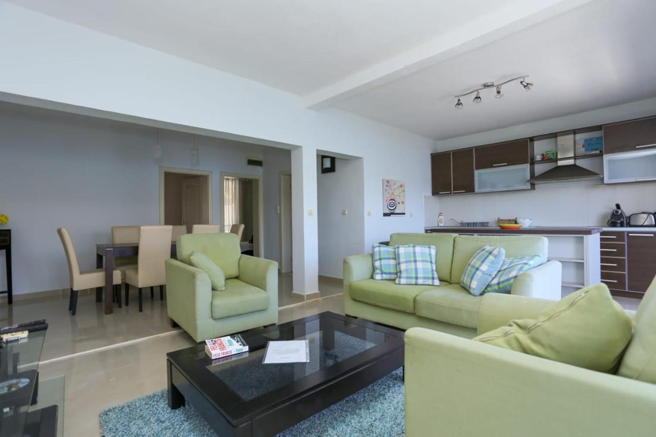 ניביצ'ה Mountain Bay Views Apartments מראה חיצוני תמונה