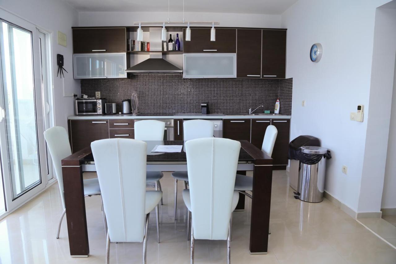 ניביצ'ה Mountain Bay Views Apartments מראה חיצוני תמונה
